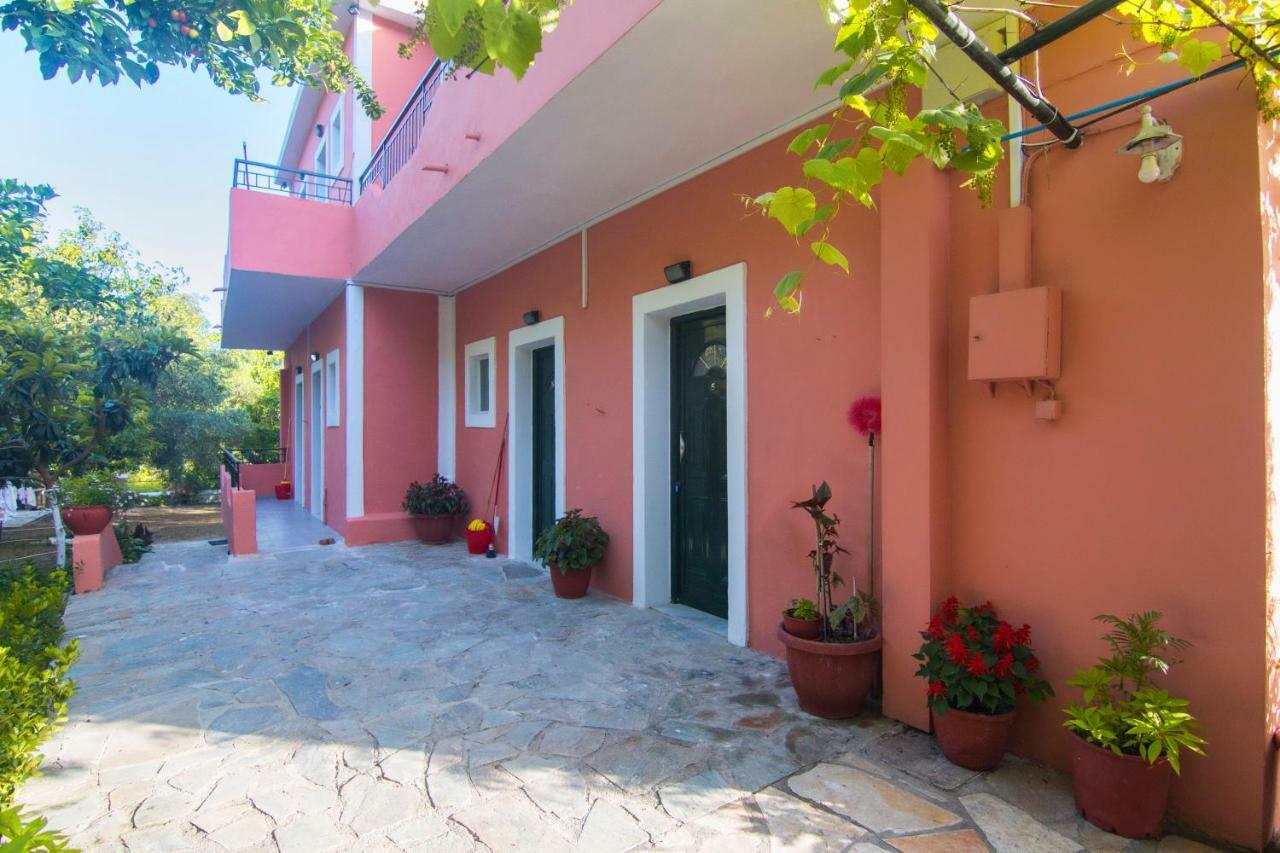 Athina Studios Палеокастрица Екстериор снимка